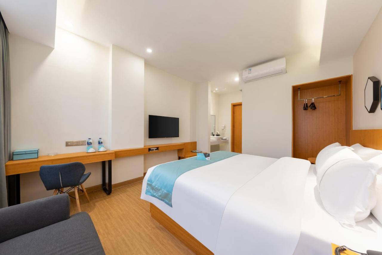 Xana Lite Hotel - Guangzhou Fangcun Huadiwan Metro Station Extérieur photo
