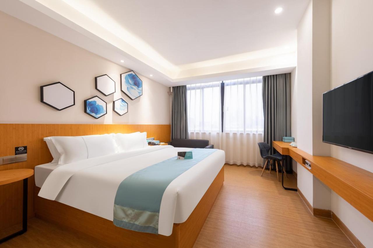 Xana Lite Hotel - Guangzhou Fangcun Huadiwan Metro Station Extérieur photo