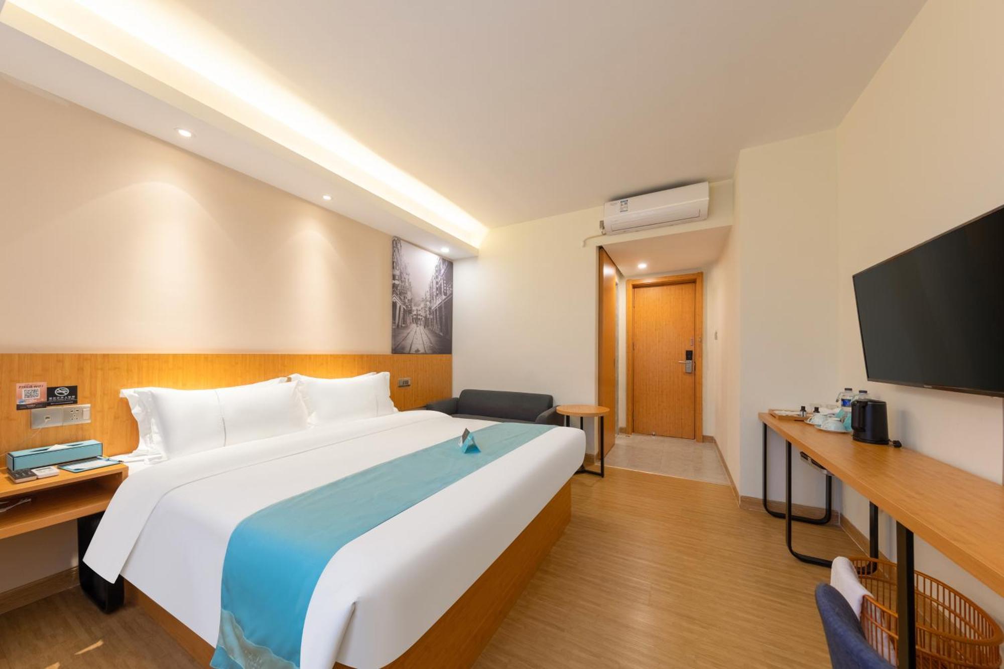 Xana Lite Hotel - Guangzhou Fangcun Huadiwan Metro Station Extérieur photo